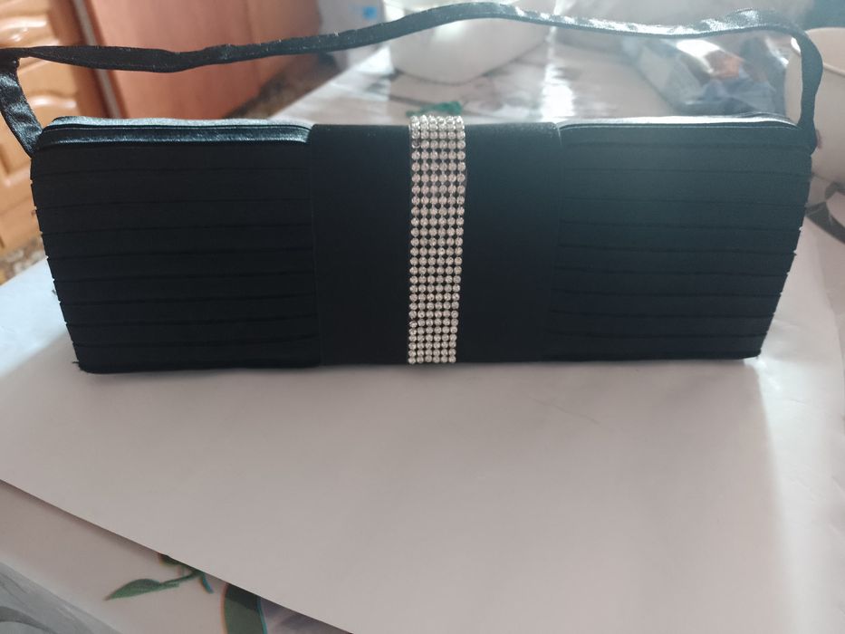 Чорний новий жіночий клатч