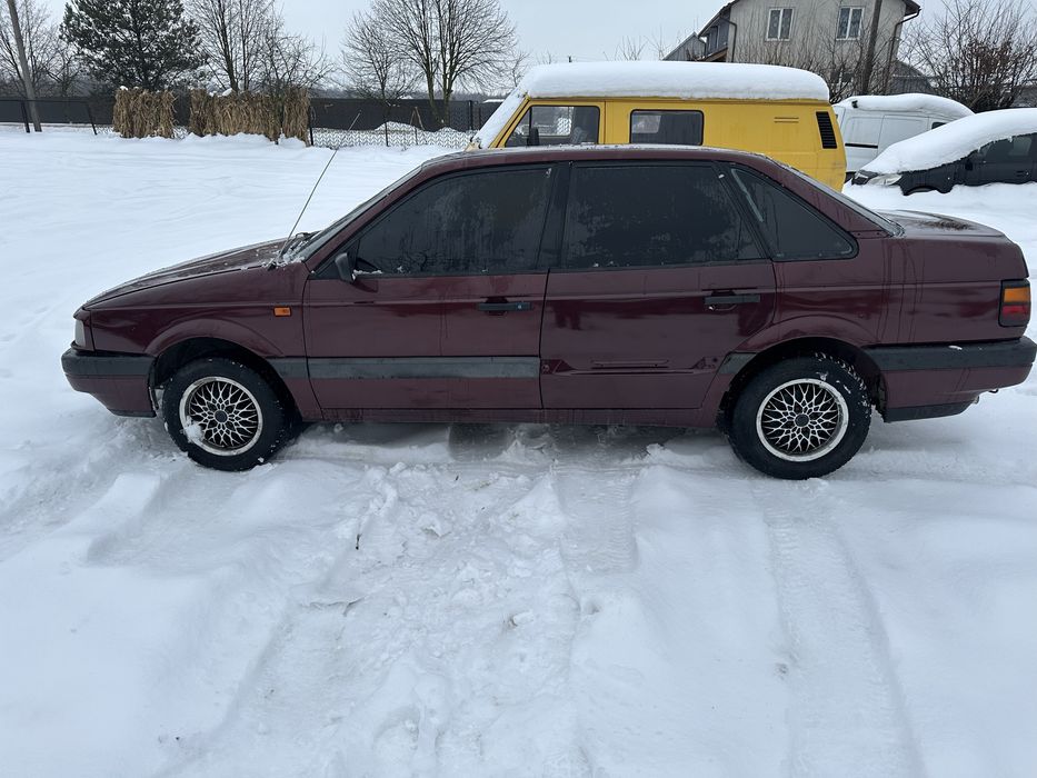 VolkswagenPassat B3 1.8