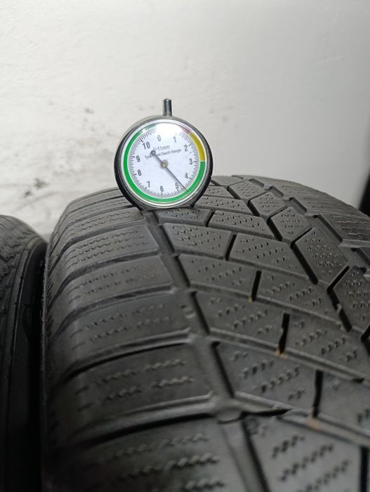 Шини резина 205*60 R16 Continental