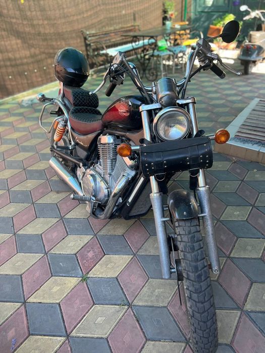 SUZUKI intruder VS 400
