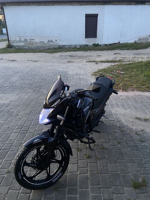 Продам ліфан кп200