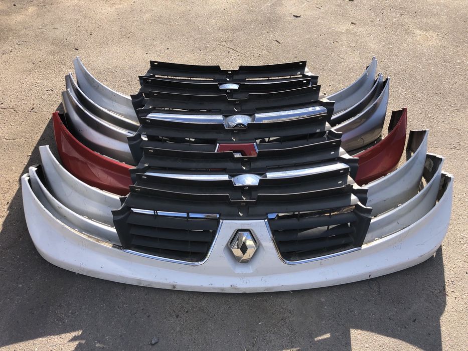 Улыбка Решотка радиатора Renault Trafic Opel Vivaro