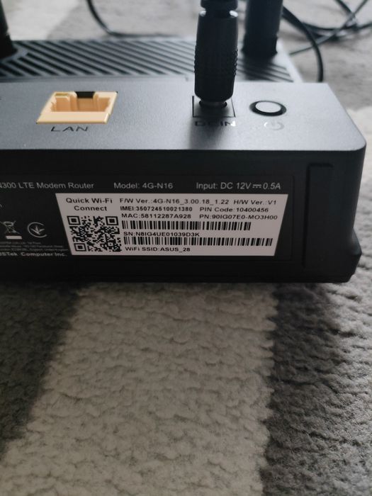 Reuter Asus Wi-Fi LTE