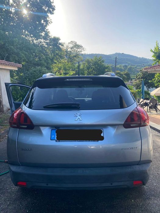 Peugeot 2008 PureTech 110 Allure