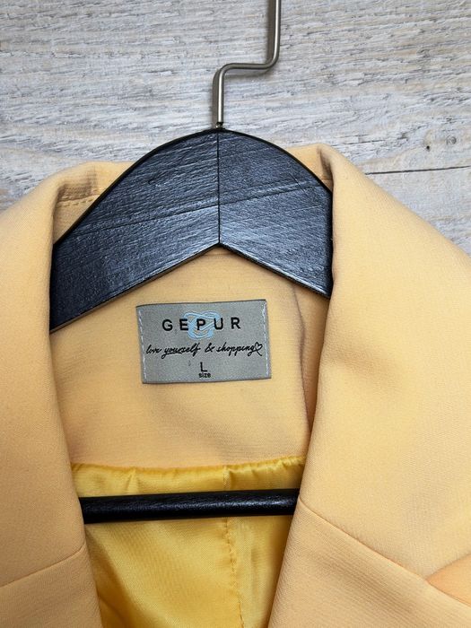 Костюм жовтий від Gepur
