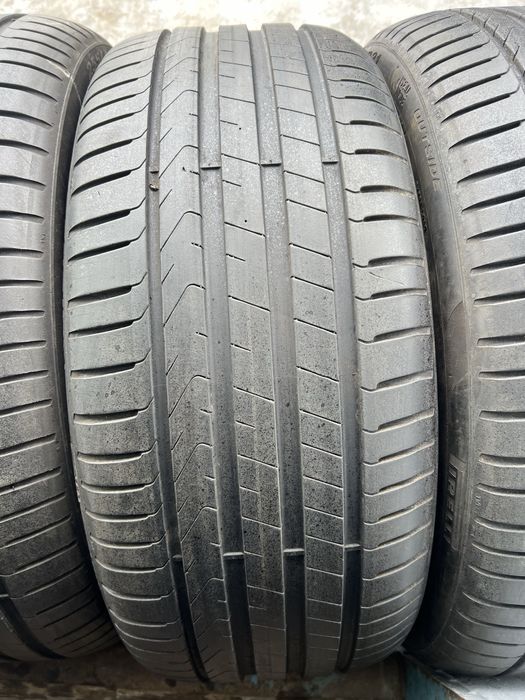 Резина літо 255 40 r21 , 235 45 r21 pirelli