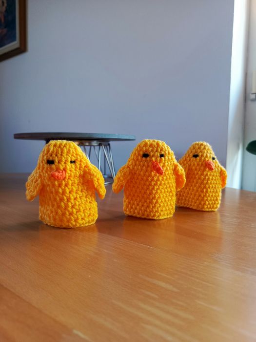 Zestaw kurczaczków kura Wielkanoc szydełko wełna handmade  zabwka
