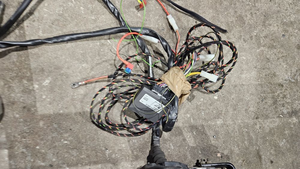 Hak holowniczy wypinany opel astra j IV 4 kombi kompletny
