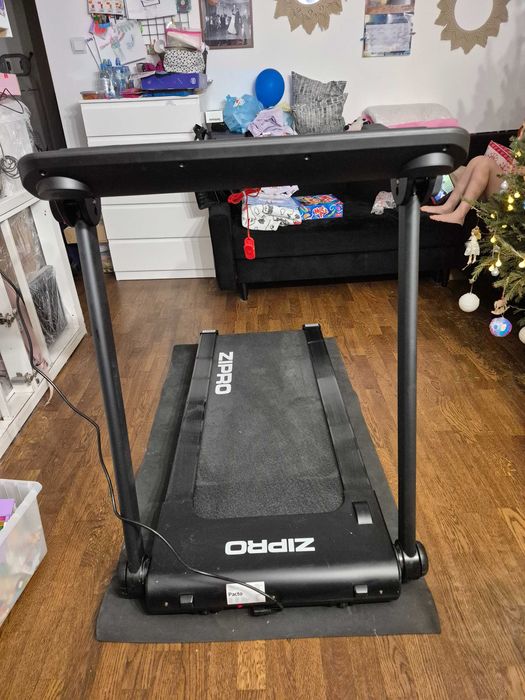 Bieżnia elektryczna Zipro Pacto iConsole