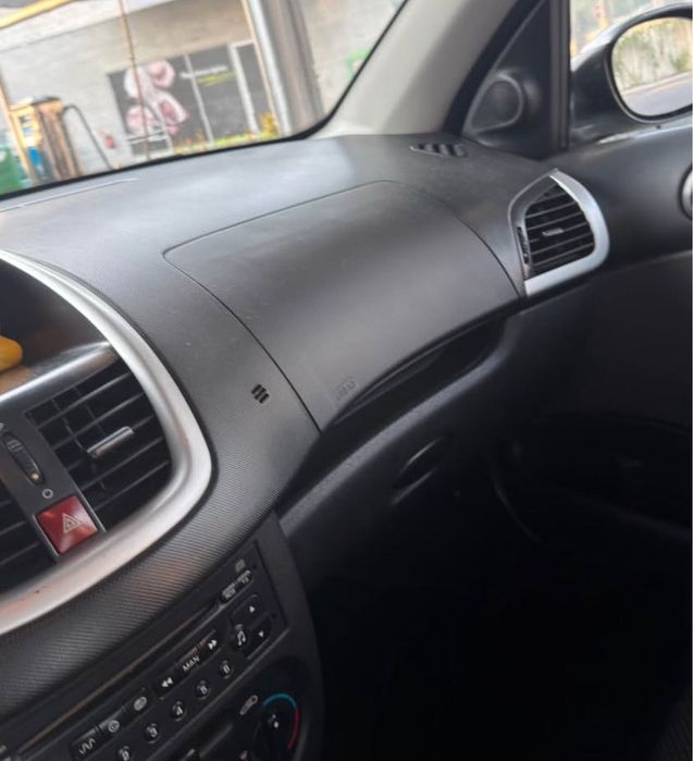 Peugeot 206+ 1.1 gasolina