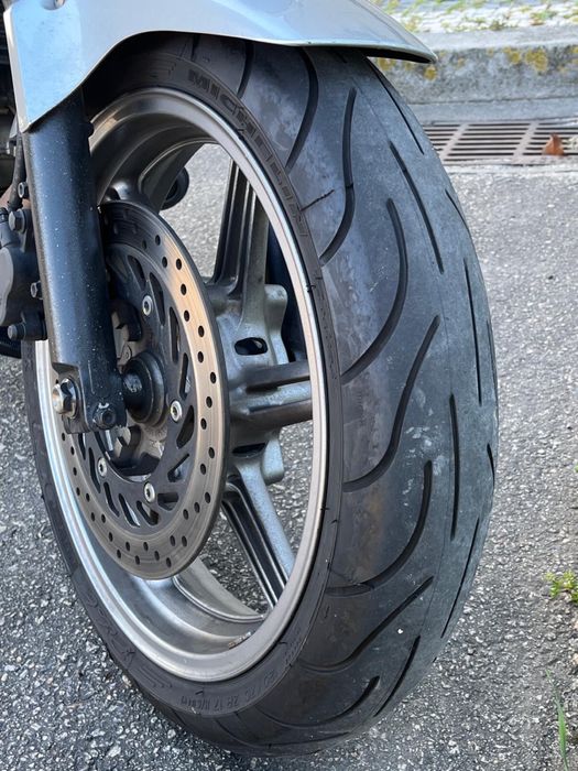 Honda CBF 500 muito nova