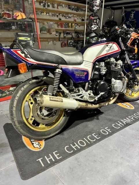 UNICA HONDA CB 1100 F SUPER BOL DOR