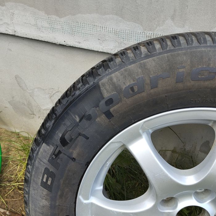 Шини зимові з дисками