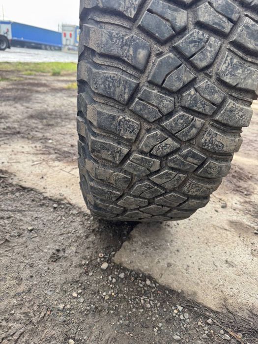 Продам колеса / шини на джип розмір 17