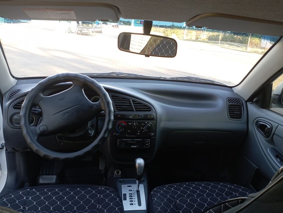 Продам Ланос на автомате