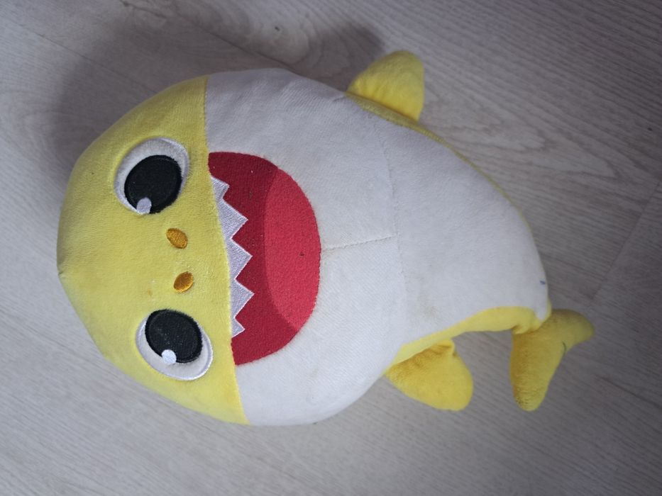 Maskotki zestaw 3szt. Baby shark, Daddy shark, Mammy shark