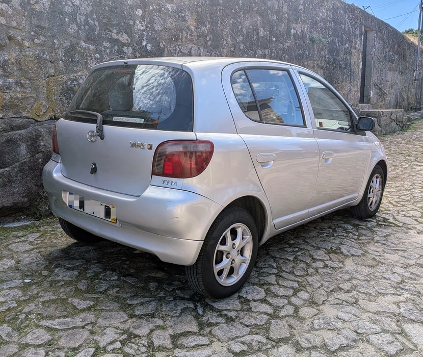 Toyota Yaris 1.0 VVT-i — photo 3