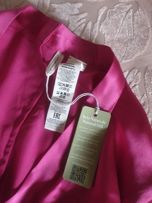 Szlafrok z Jedwabiu Intimissimi M/S nowy.