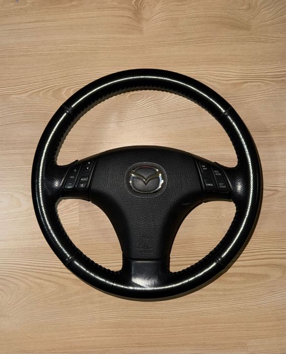 Volante Mazda 6 completo