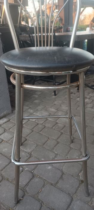 Sprzedam 6 sztuk hokery