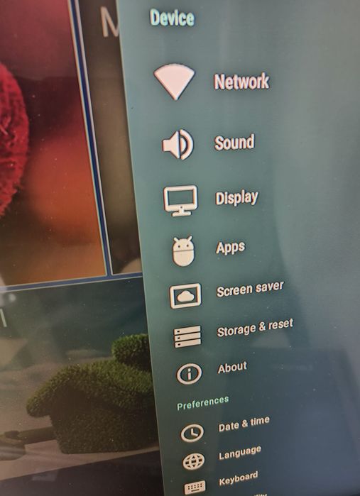 Telewizor NEC 42 cale plus box android  Netflix