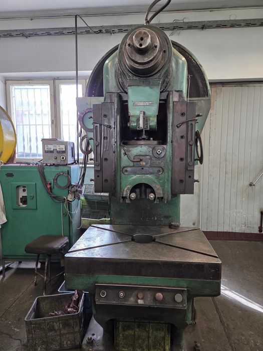 Prasa mimośrodowa PMS 100E