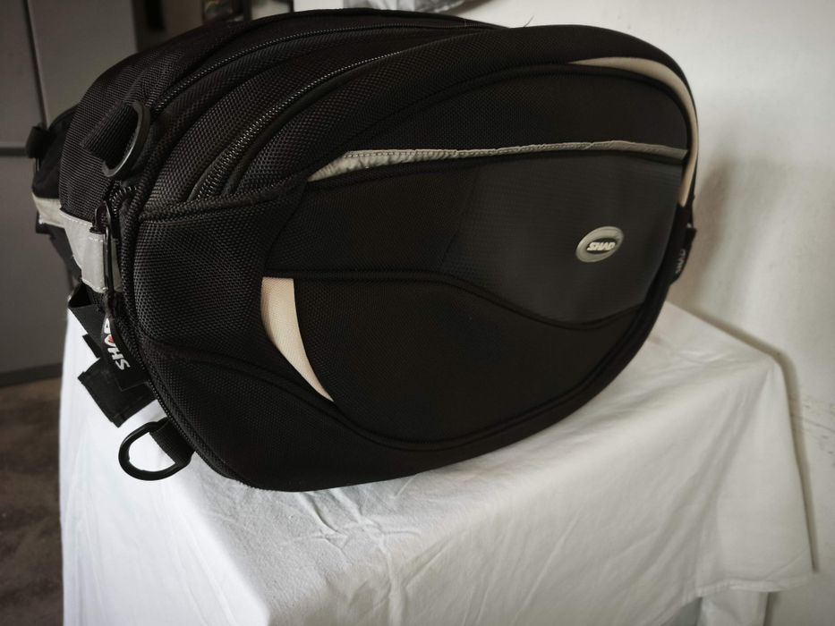 Alforges laterais extensíveis para moto SHAD SB50