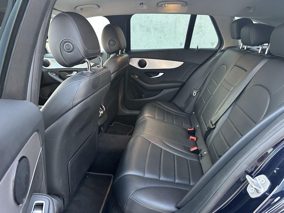 Mercedes C300de 2021 impecavel aceito retomas