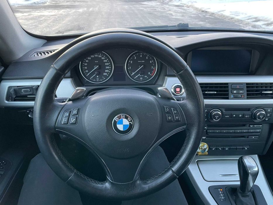 BMW E92 325i 2007r 3.0i