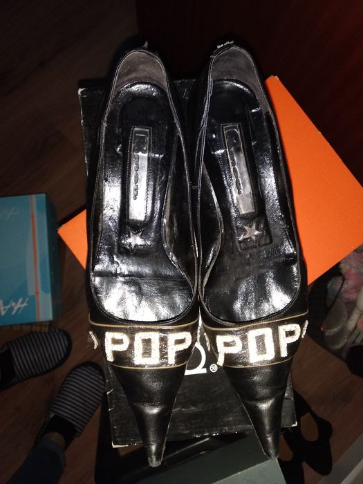 Sapatos Anónima