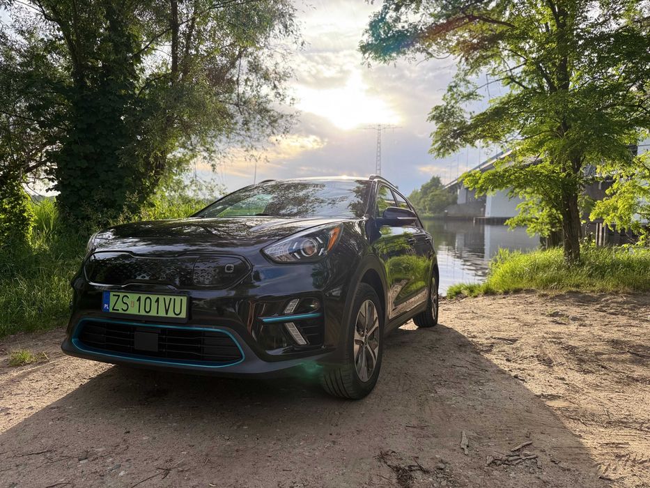 KIA E-NIRO 64 KWh 204 KM