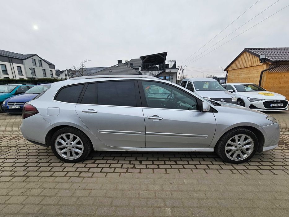 Renault Laguna 2008 rok/ 2.0 diesel /AUTOMAT/150KM/ Opłaty aktualne