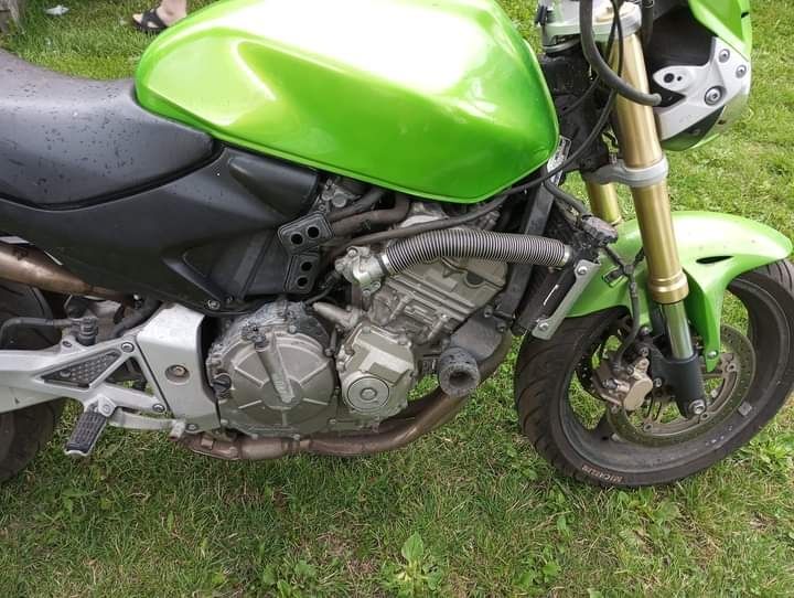 Części honda hornet 600 pc36 uchwyt lampy set silnik wydech