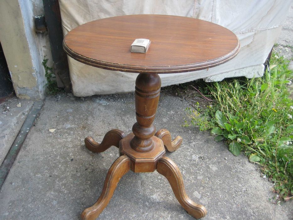 Stolik drewniany okrągły. Oryginalny. Starocie. Vintage.