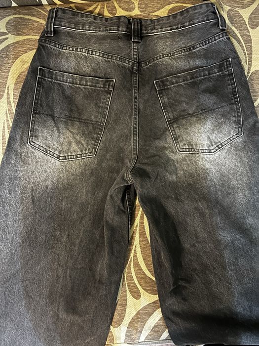 бершка скейтер джинси