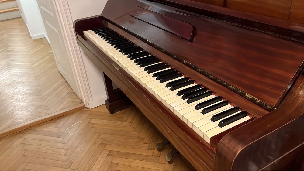 Pianino Euterpe antyk zadbane