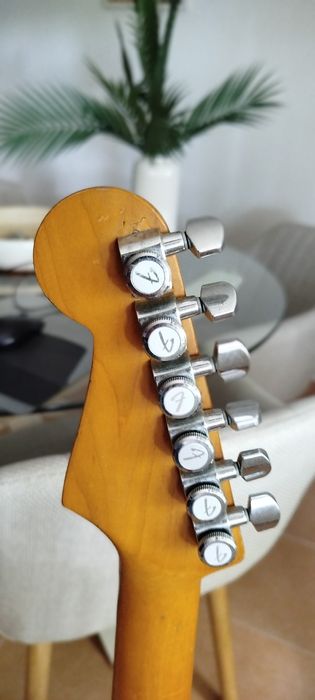 Fender Strat MiJ Foto Flame ’62 Reissue Cherry Burst 1994