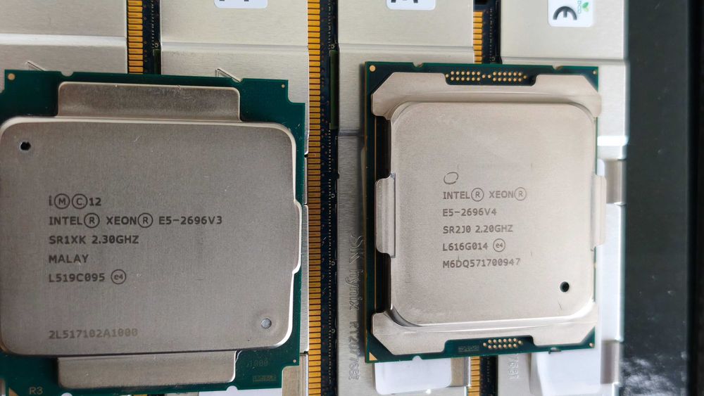 Комплект Huananzhi X99 TF + Xeon E5 2696v3/ v4 / 32gb / 64gb / 128gb