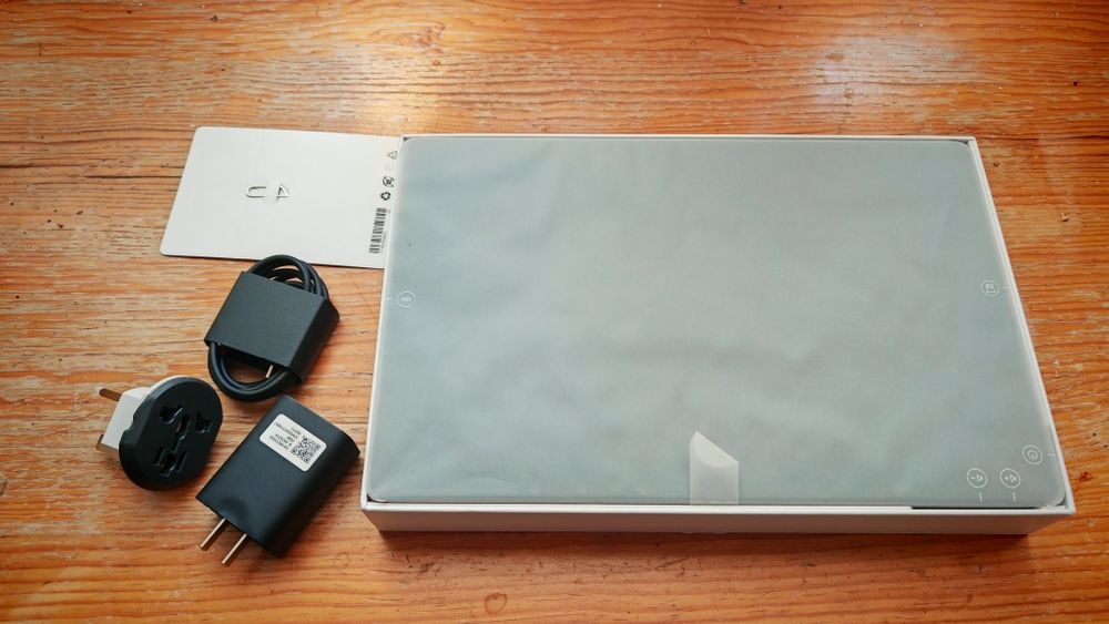 Lenovo  Ideapad pro/xiaoxin 12.7", 3k 144Hz, 8GB/256GB, Dimensity 8300