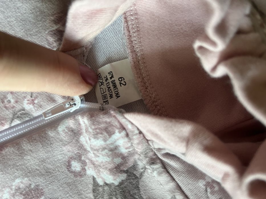 Kombinezon dziewczecy r. 62