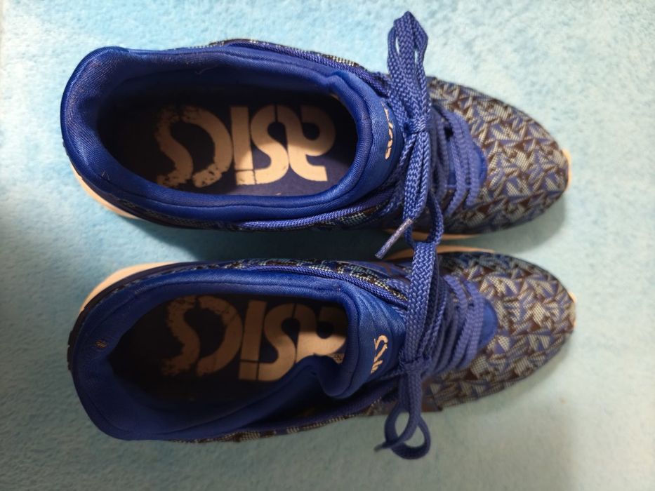 Ténis Asics usados