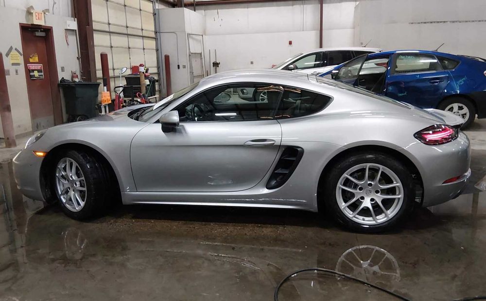 Продам Porsche 718 Cayman T 2023 з ПДВ