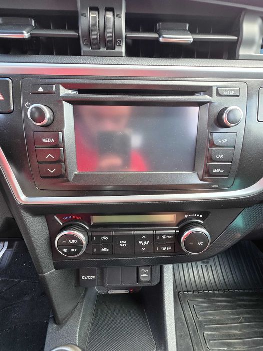 Toyota Auris 1.4D-4D Sport