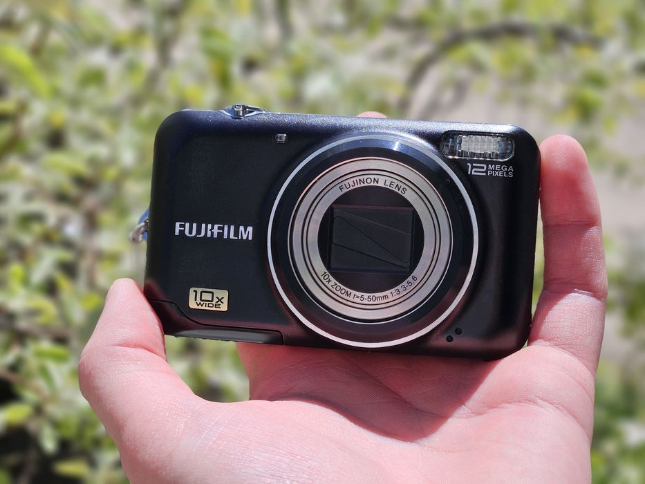 fujifilm x10 - купить фототехнику, видеоаппаратуру - Цена на OLX.ua