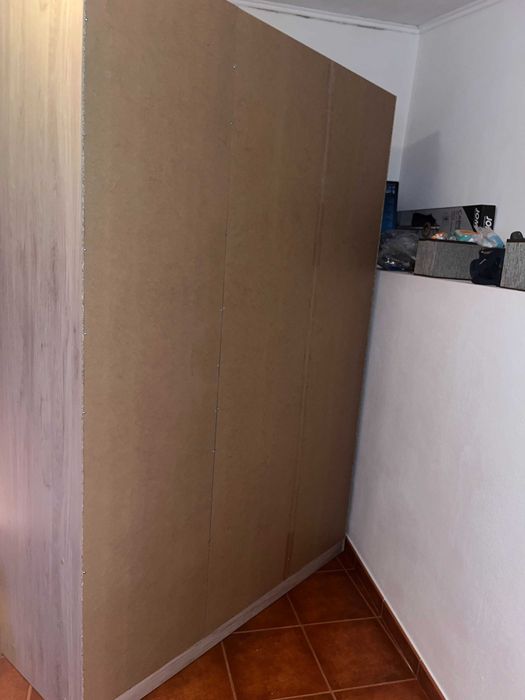 Roupeiro novo à venda