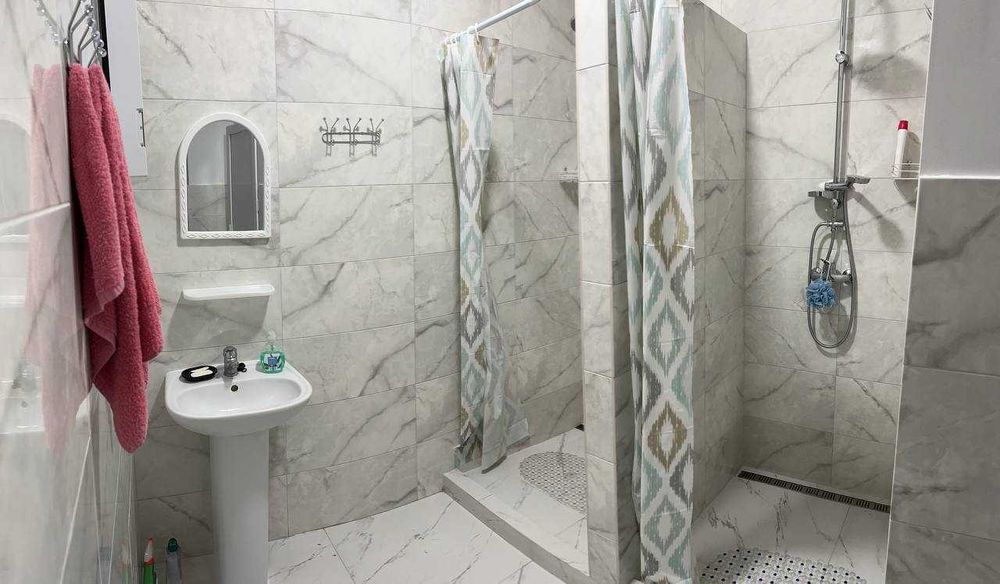 Койка-місце хостел подобово в двомістному номері