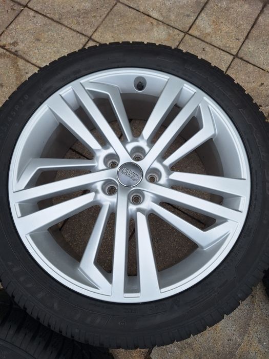 Koła zimowe Audi Q5 255 45 r20