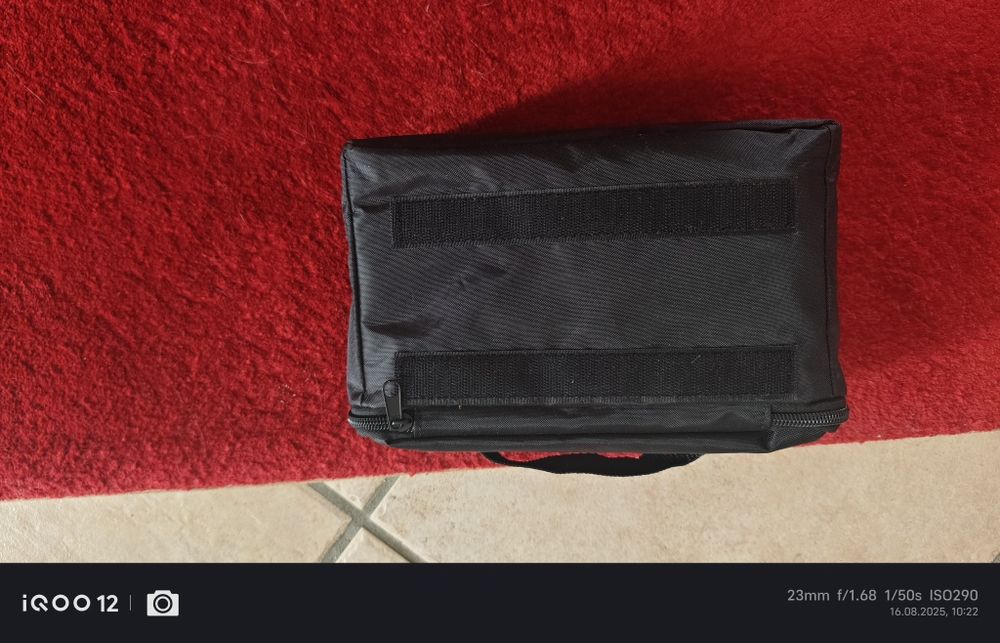 Bomba de ar marca Peugeot.