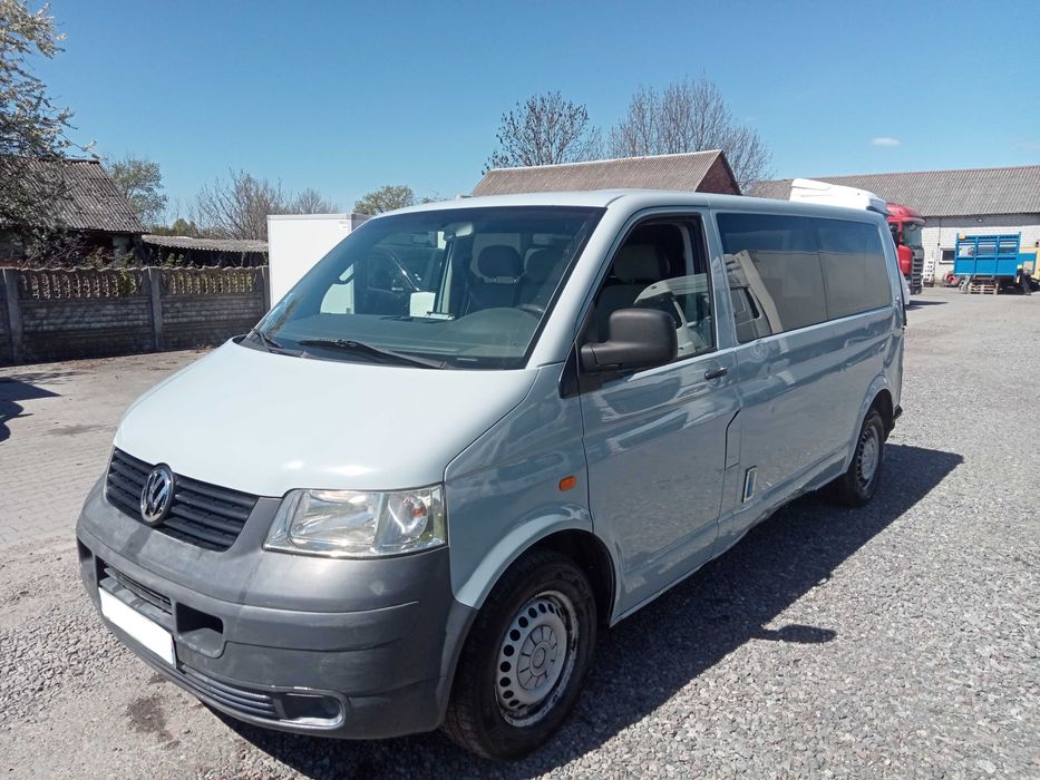 VOLKSWAGEN TRANSPORTER  2,5 TDI Klima 6-osobowy Brygadówka
