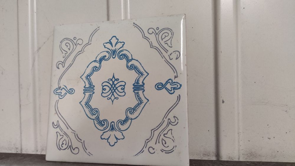 Płytki Vintage manufaktura  15,5x15,5 cm
